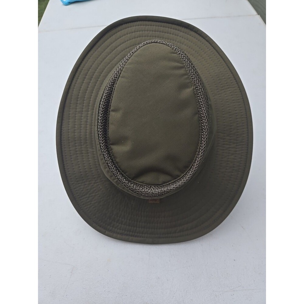 Tilley Airflo Hat Size 7 Olive Green Made in Canada Outdoor Hiking Fishing Safar